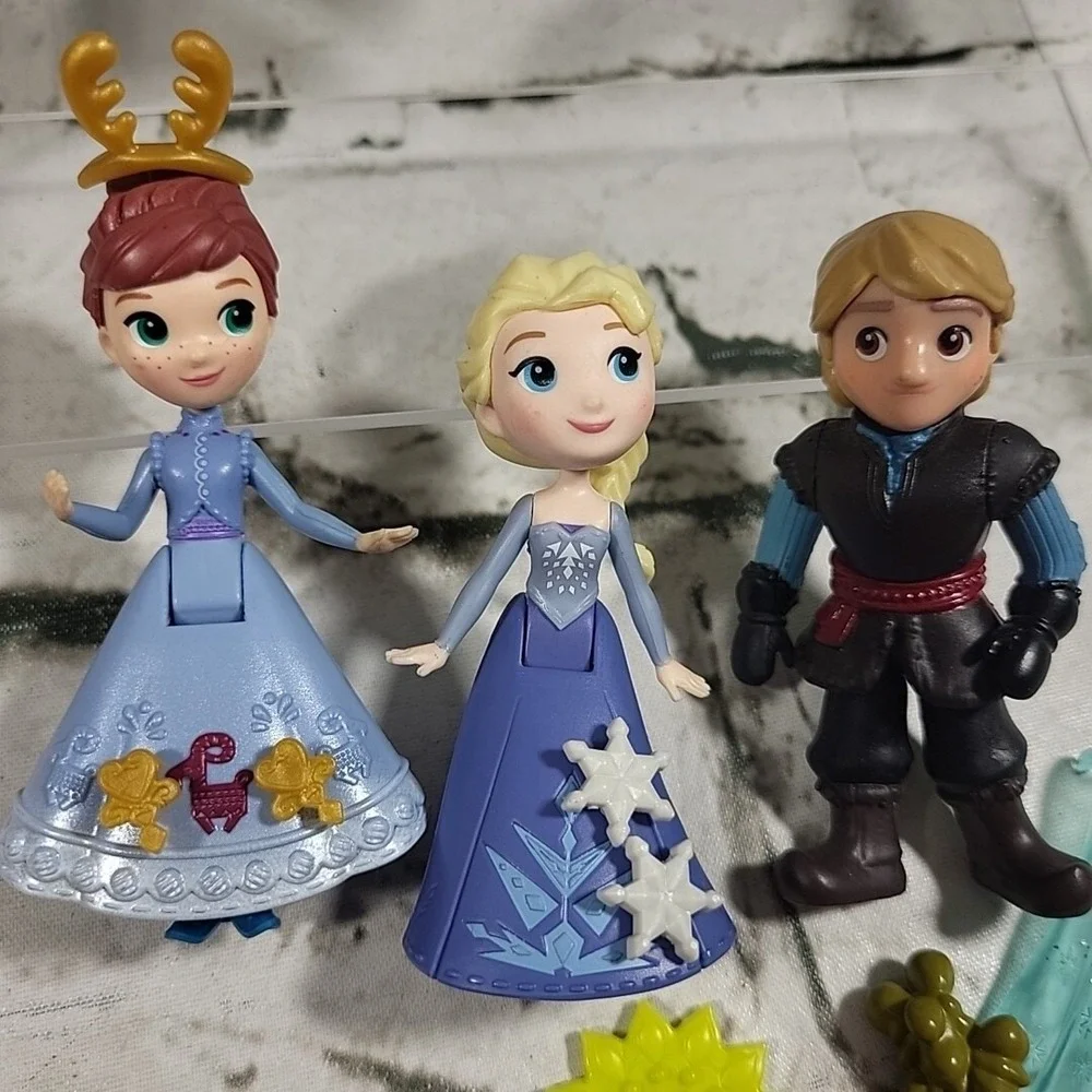 Disney Frozen Little Kingdom Figures Lot‎